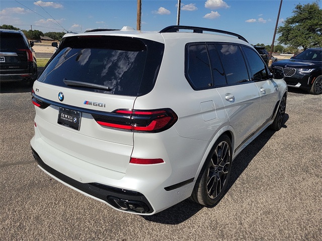 2026 Bmw X7 M60i photo 4