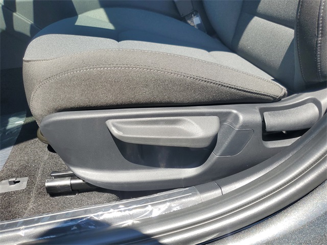 2025 Kia K4 LXS photo 10