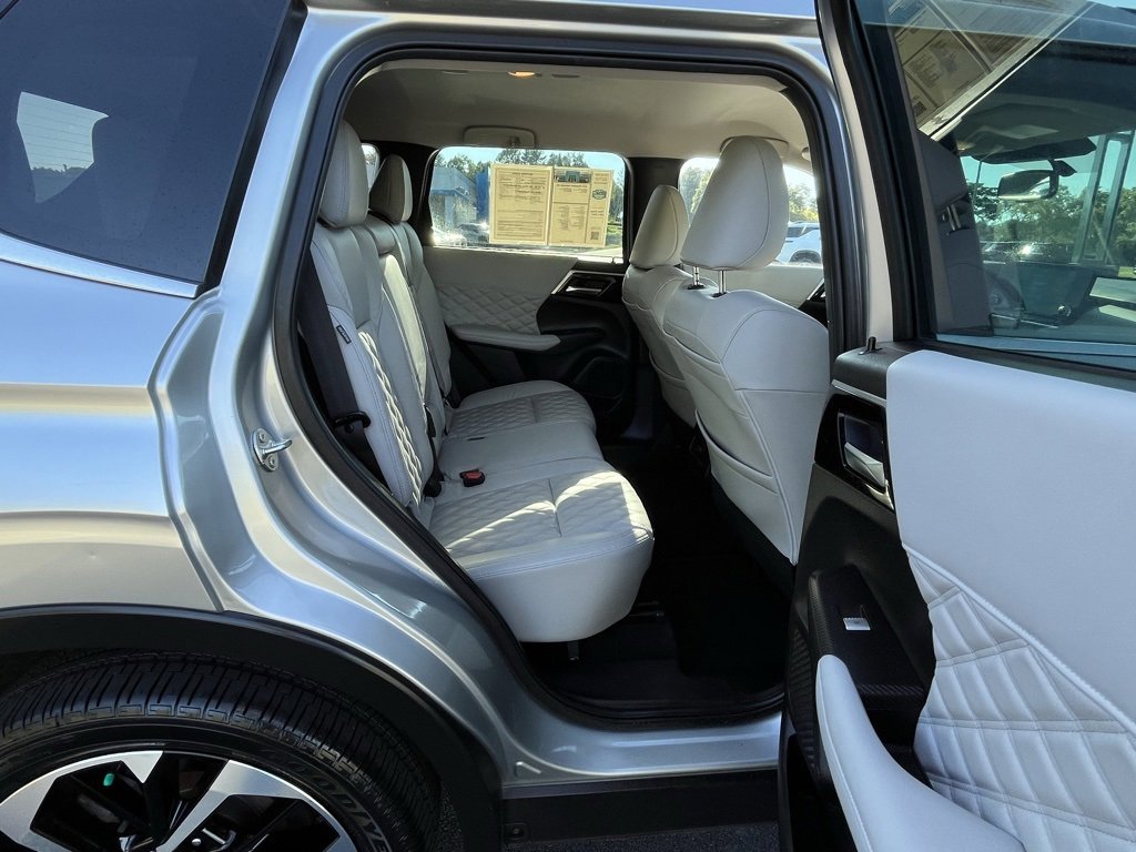 2022 Mitsubishi Outlander SEL GT photo 7
