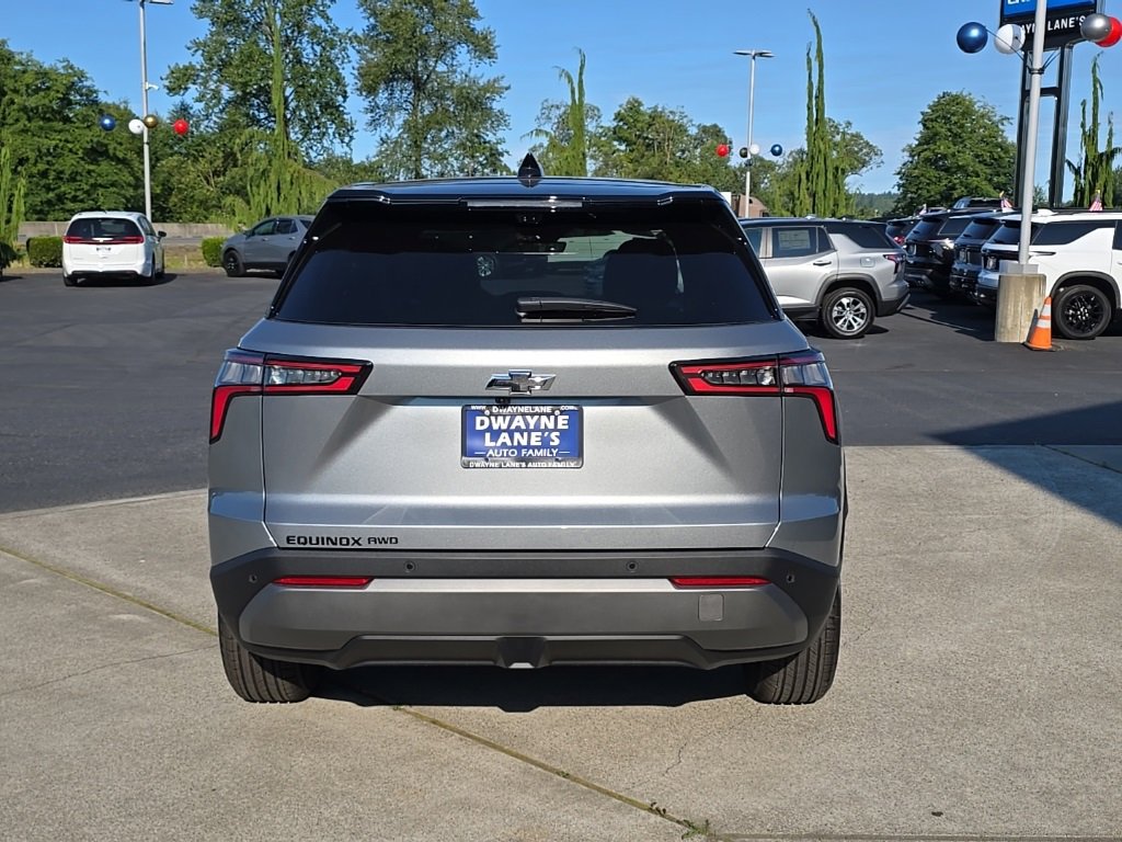 2026 Chevrolet Equinox LT photo 3