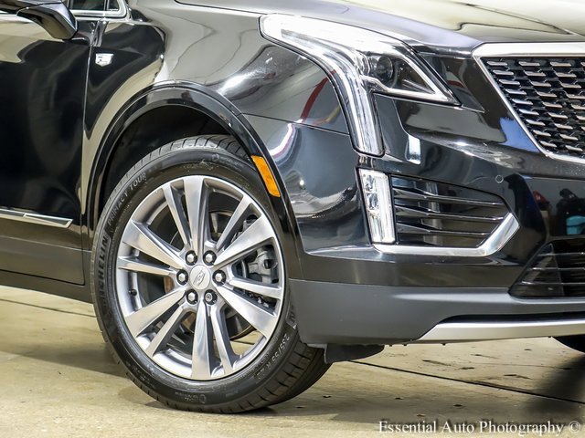 2024 Cadillac XT5 Premium Luxury photo 3