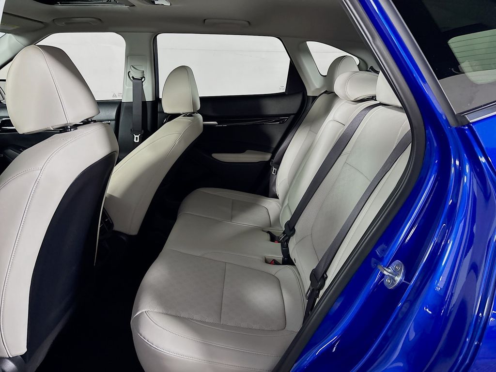 2023 Kia Seltos SX photo 19