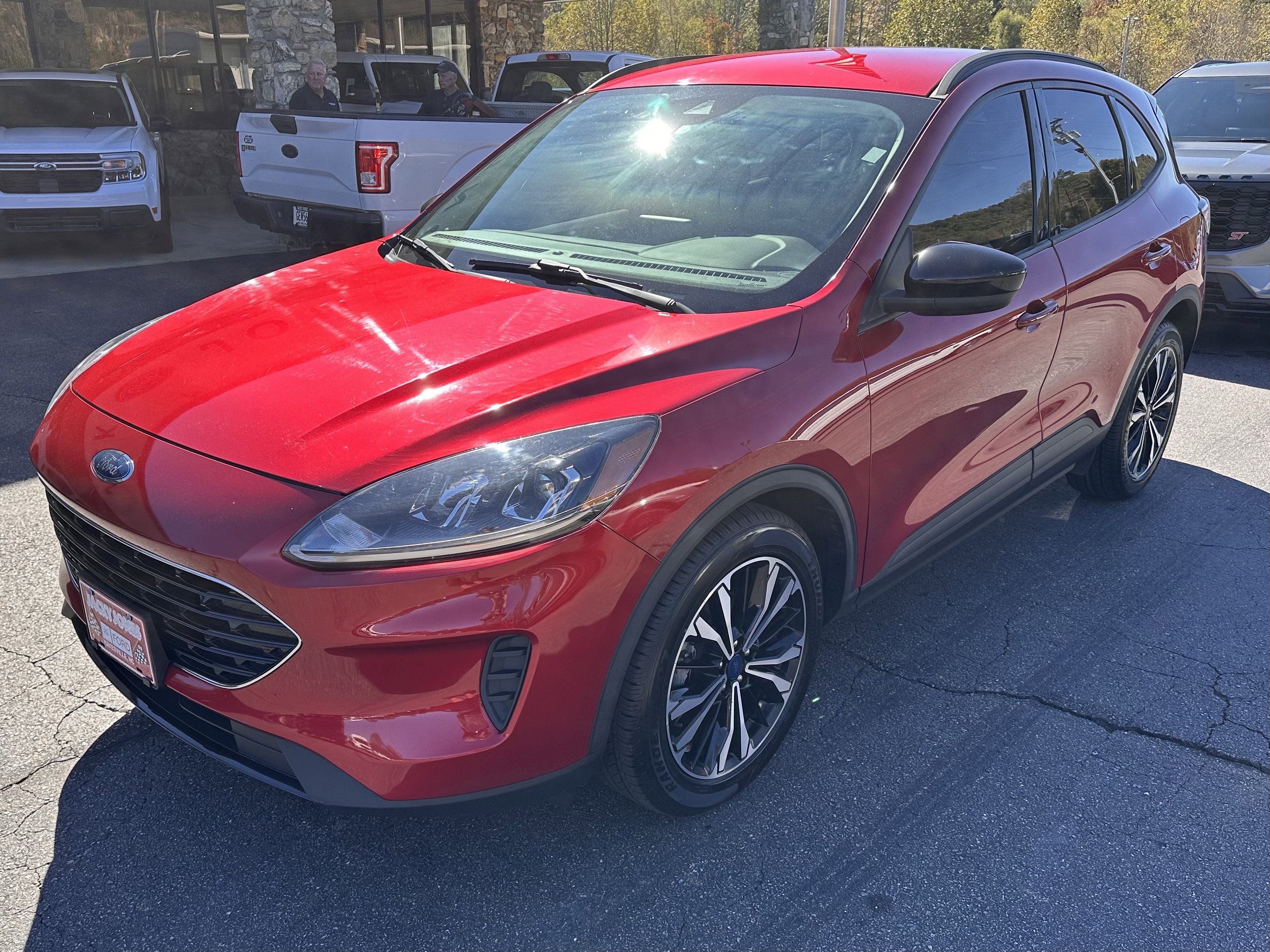 Used 2021 Ford Escape SE with VIN 1FMCU0G62MUA22779 for sale in Hayesville, NC