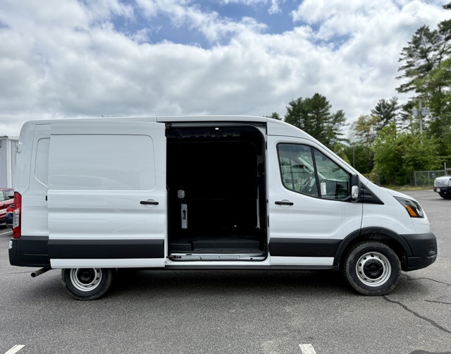 2025 Ford Transit Cargo Van photo 4