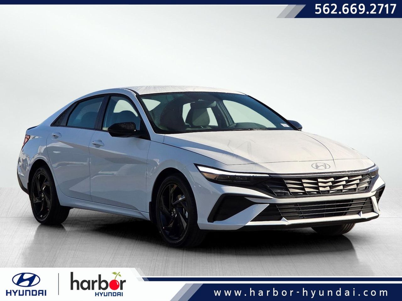 2026 Hyundai Elantra SEL's photo