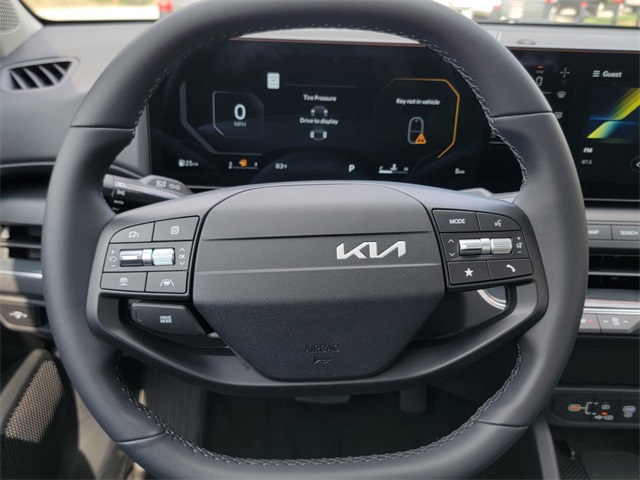 2025 Kia K4 EX photo 22