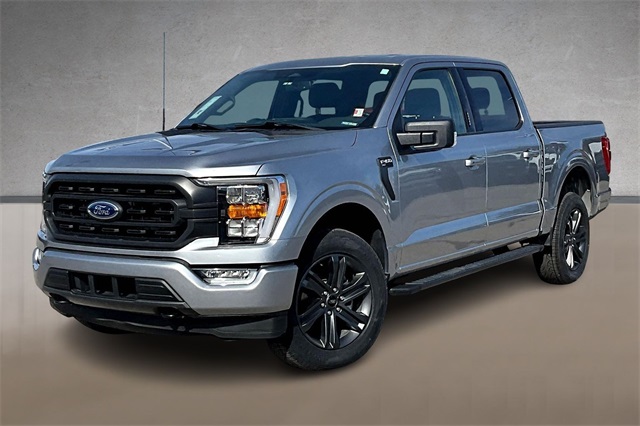 2023 Ford F-150 XLT's photo
