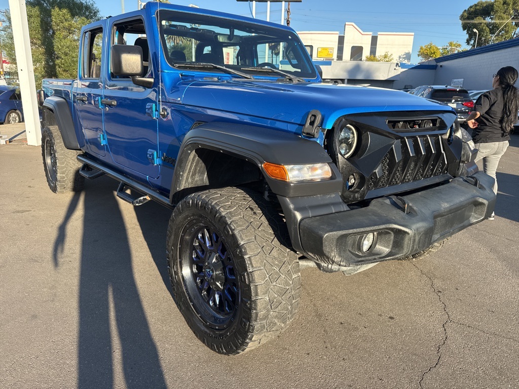 2020 Jeep Gladiator Sport S's photo