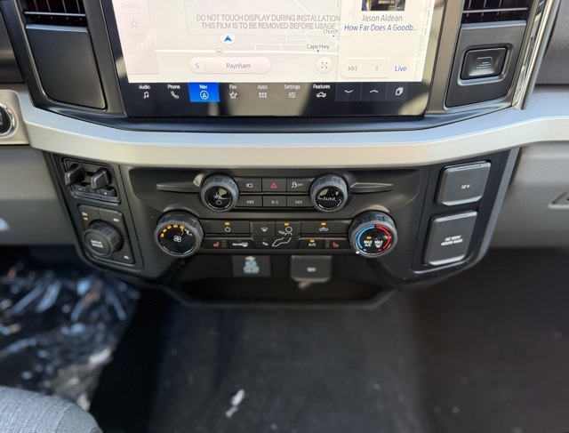 2026 Ford F-350 XLT photo 23