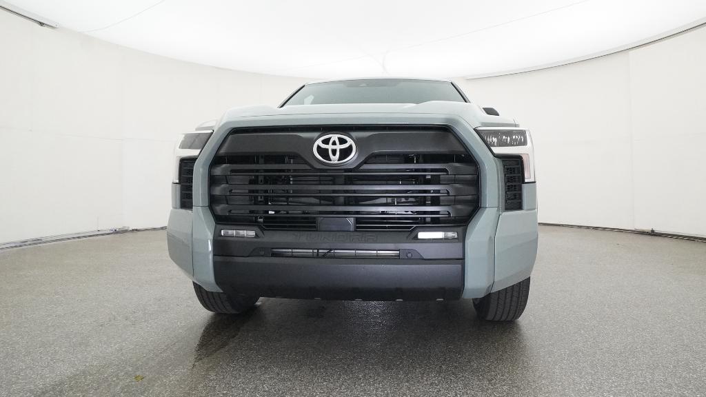 2025 Toyota Tundra SR5 photo 3