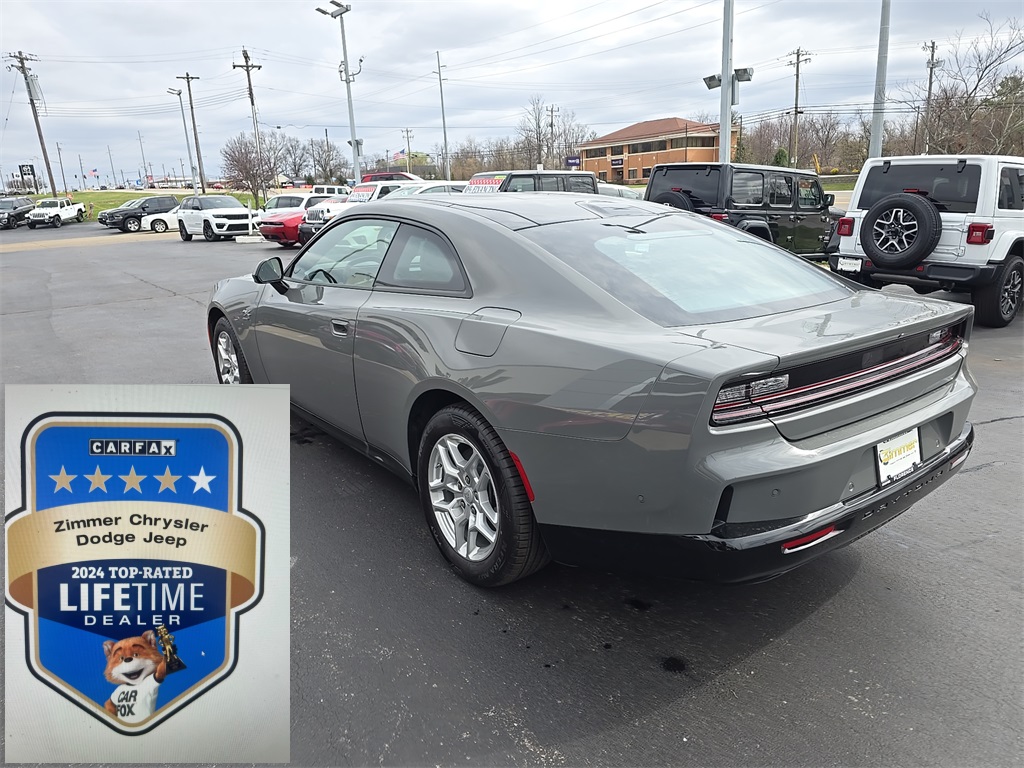 2025 Dodge Charger R/T photo 6