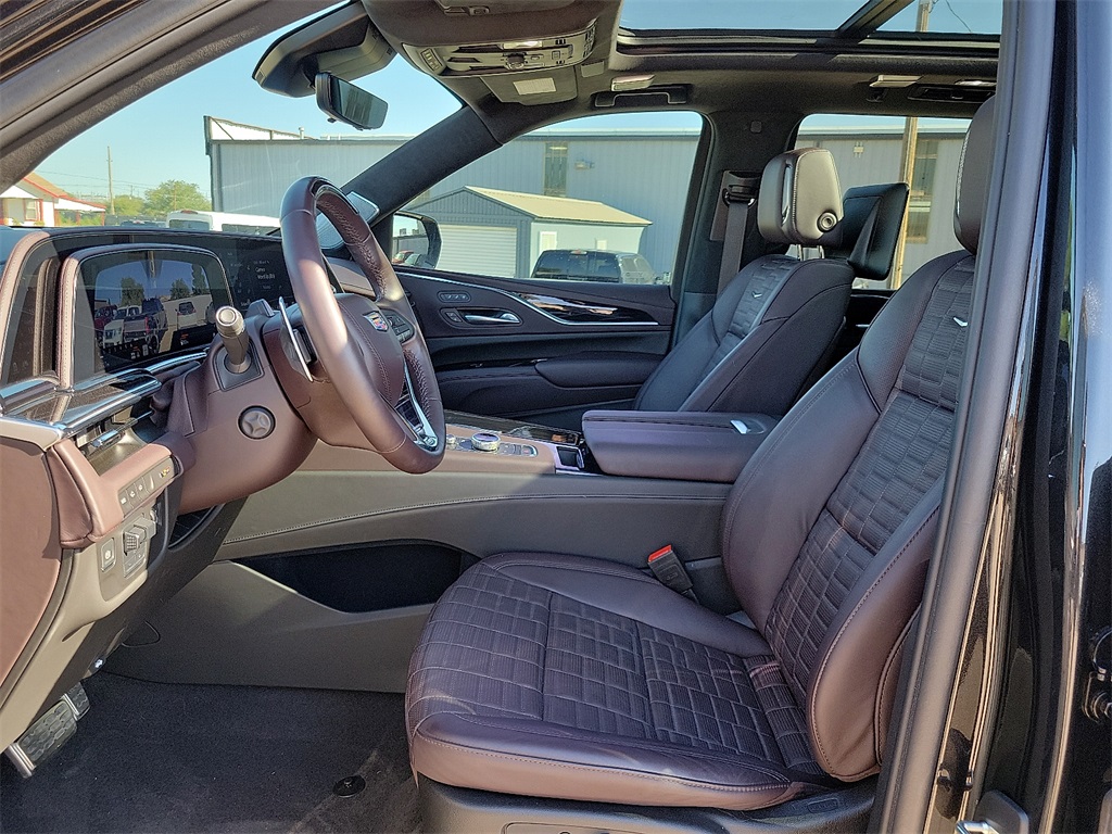 2024 Cadillac Escalade V-Series photo 15