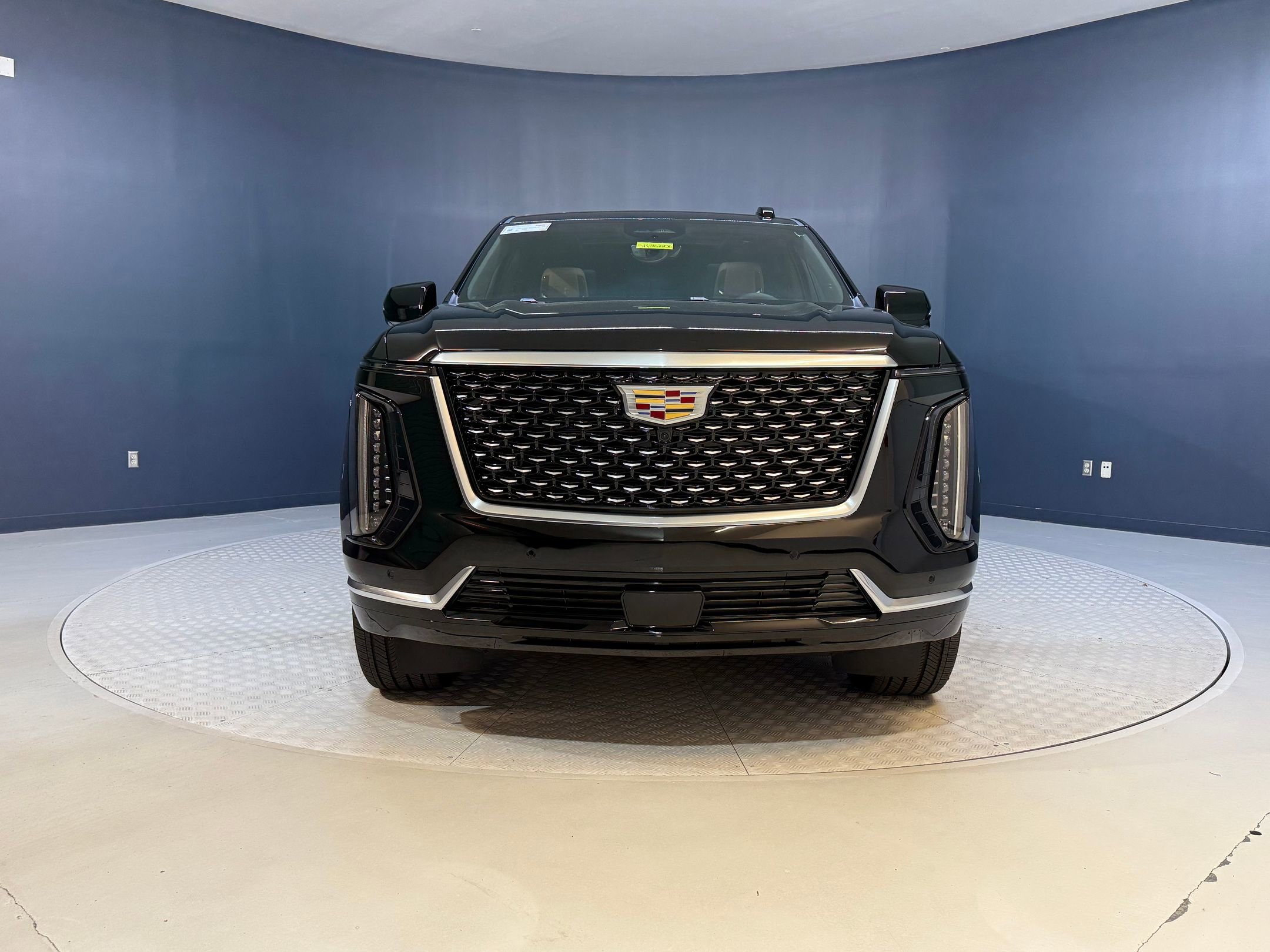 2025 Cadillac Escalade ESV Premium Luxury photo 4