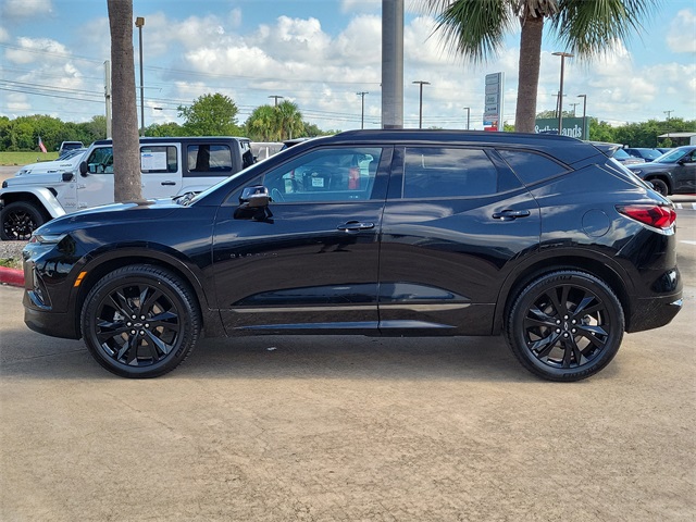 2021 Chevrolet Blazer RS photo 2