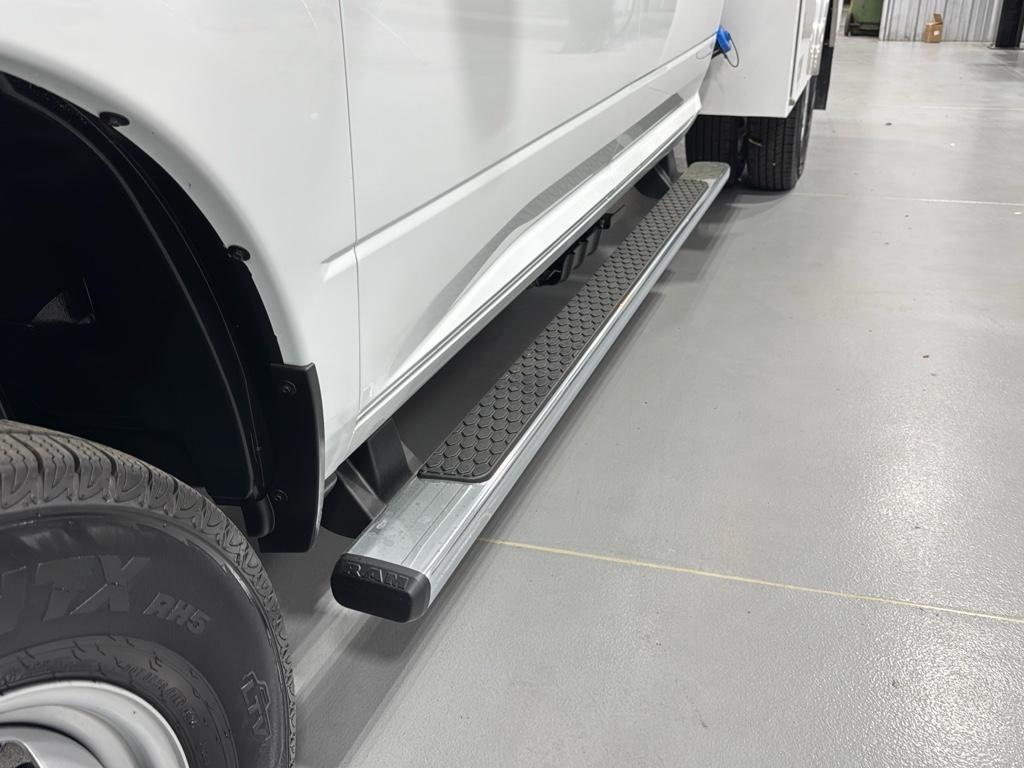 2024 Ram 3500 Tradesman photo 21
