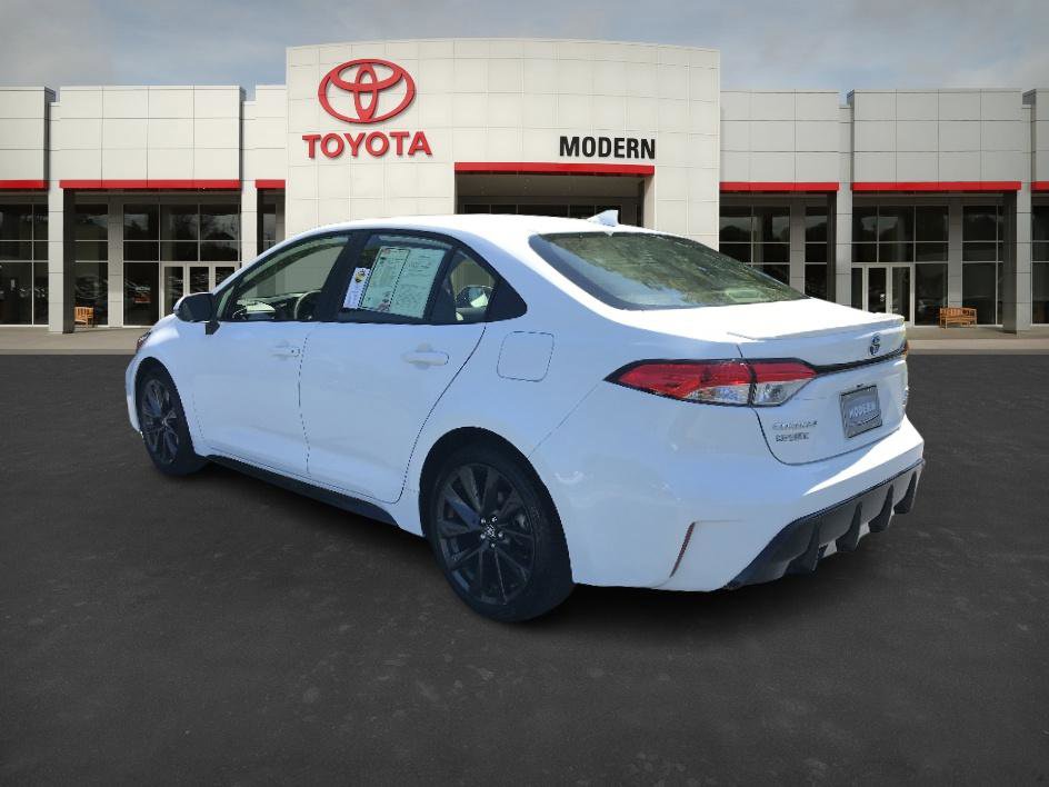 2024 Toyota Corolla XLE LE Premium SE photo 3
