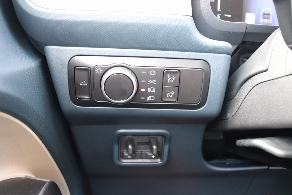2025 Ford Maverick Lariat photo 21