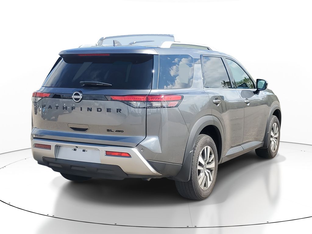 2024 Nissan Pathfinder SL photo 4