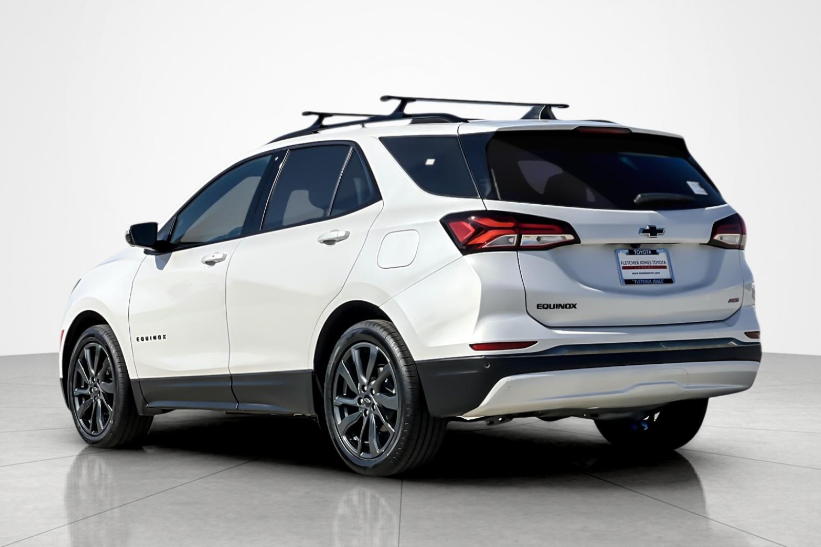 2023 Chevrolet Equinox RS photo 3