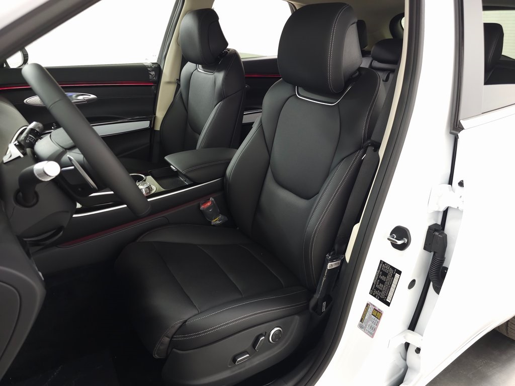 2026 Genesis GV70 2.5T photo 11