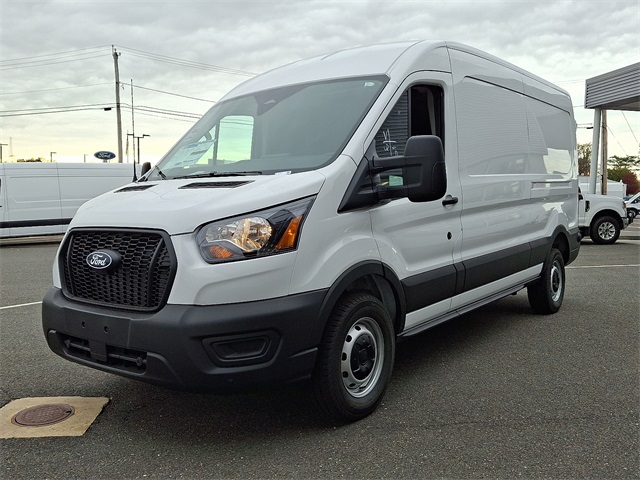 2026 Ford Transit photo 3