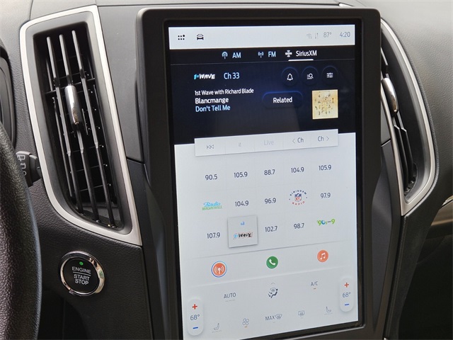 2022 Ford Edge SEL photo 21