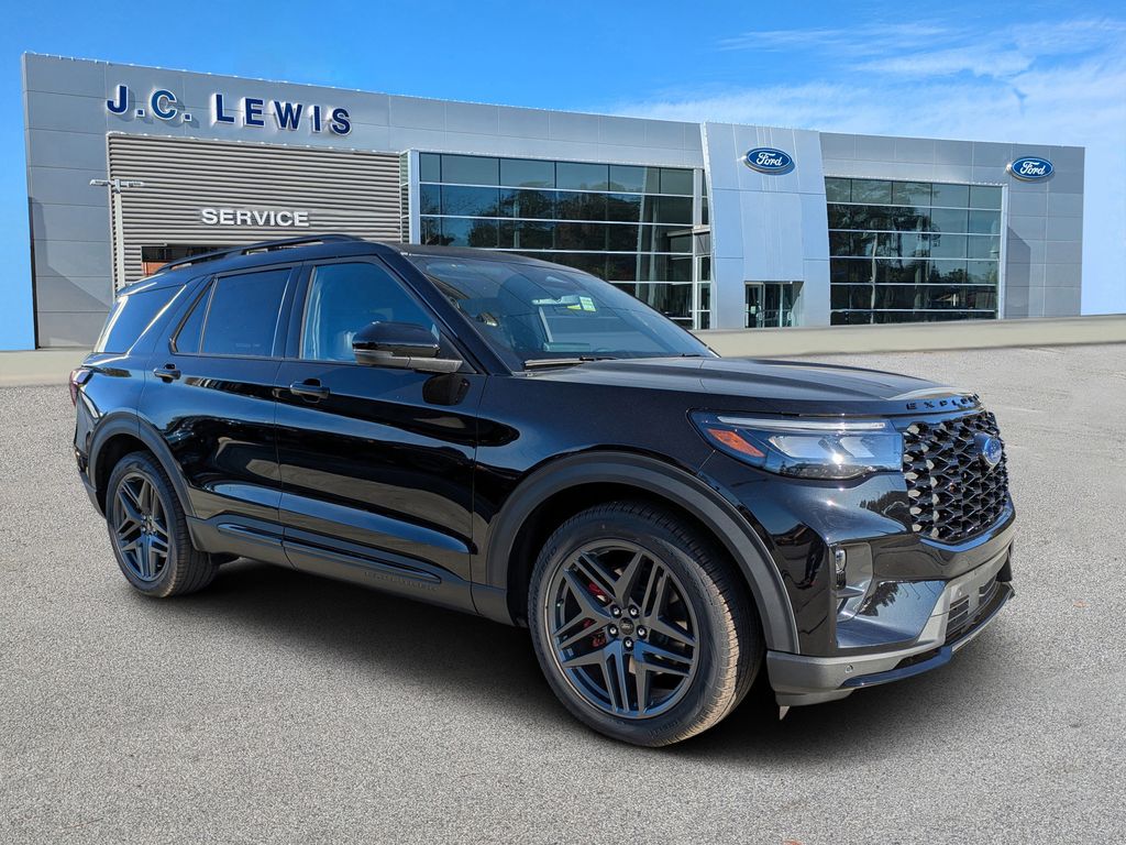 2026 Ford Explorer ST's photo