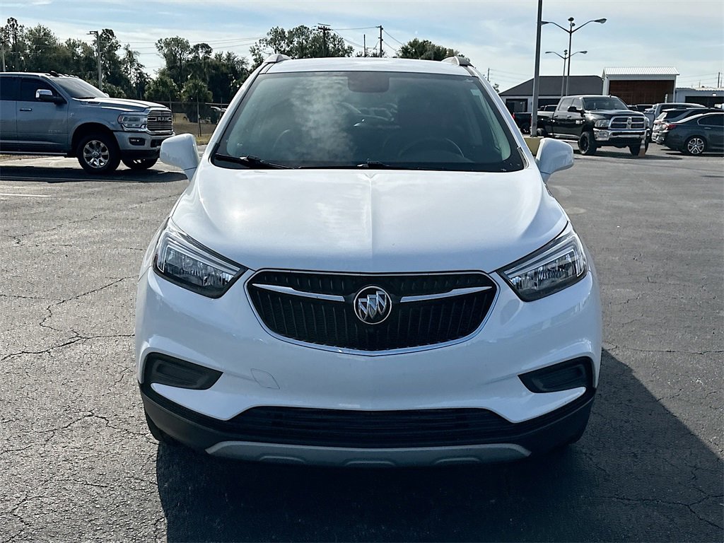 2022 Buick Encore Preferred photo 2