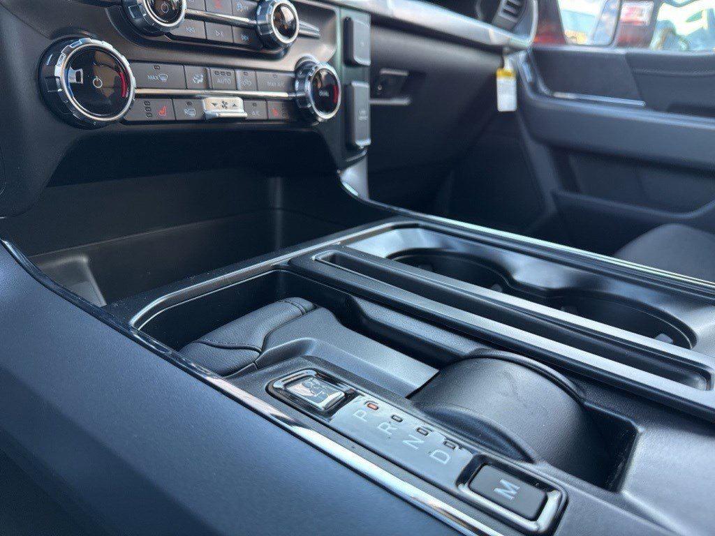 2025 Ford F-150 XLT photo 20