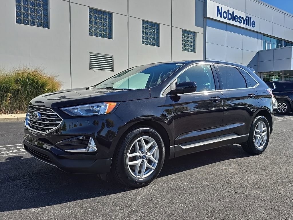 2021 Ford Edge SEL photo 2