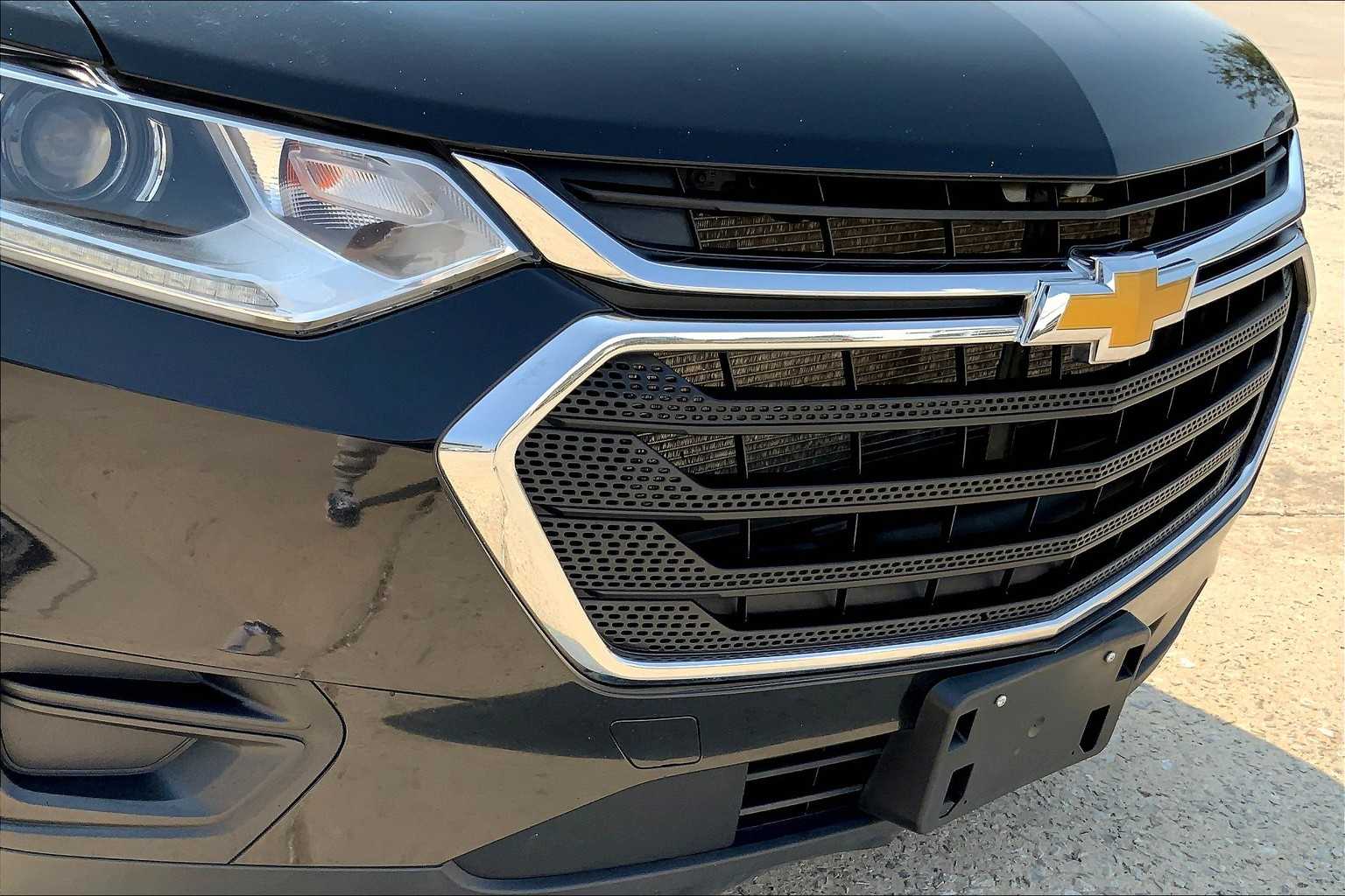 2020 Chevrolet Traverse LS photo 26