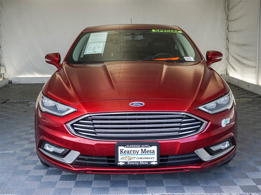 2017 Ford Fusion Energi SE photo 2