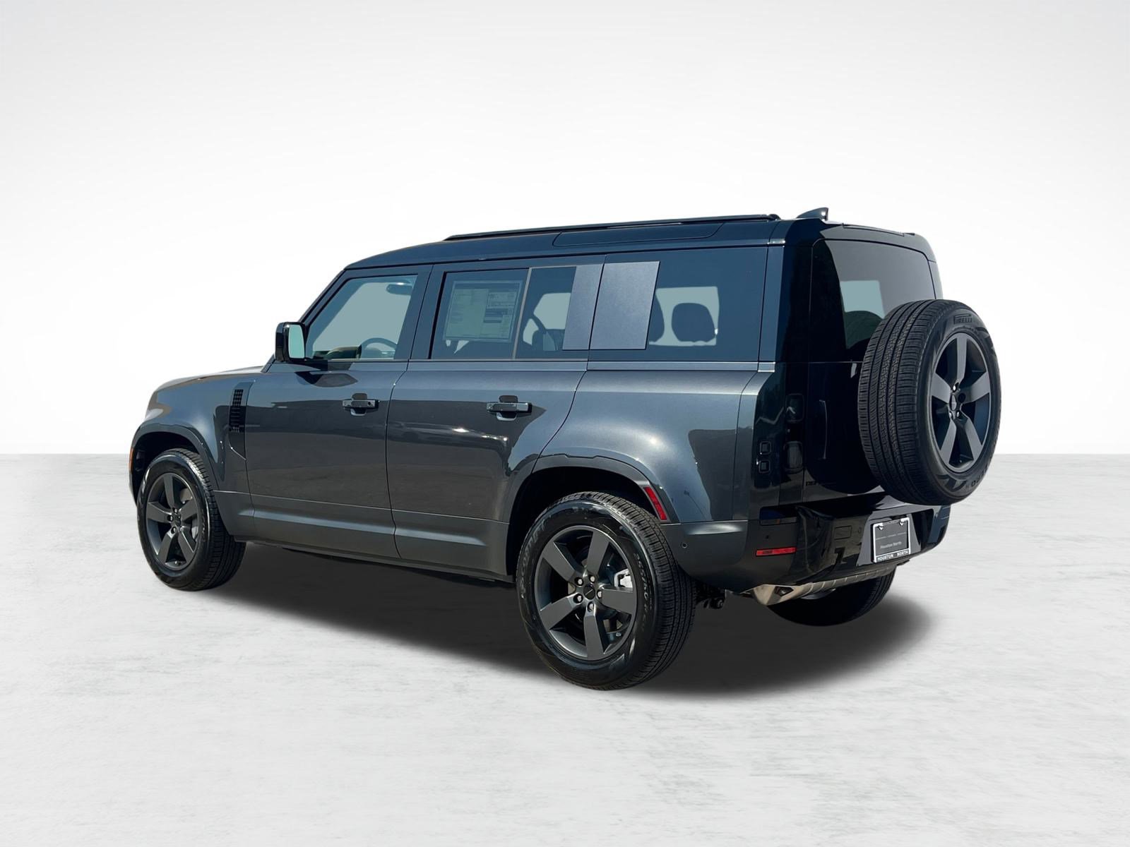 2026 Land Rover Defender 110 S photo 2