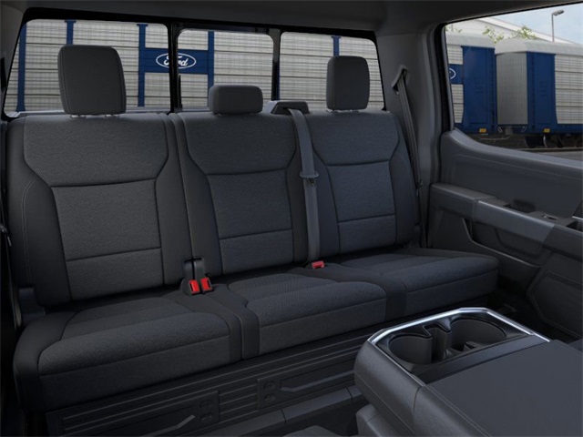 2025 Ford F-150 XLT photo 6