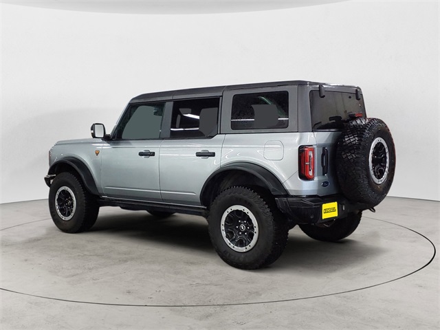 2024 Ford Bronco Badlands photo 3