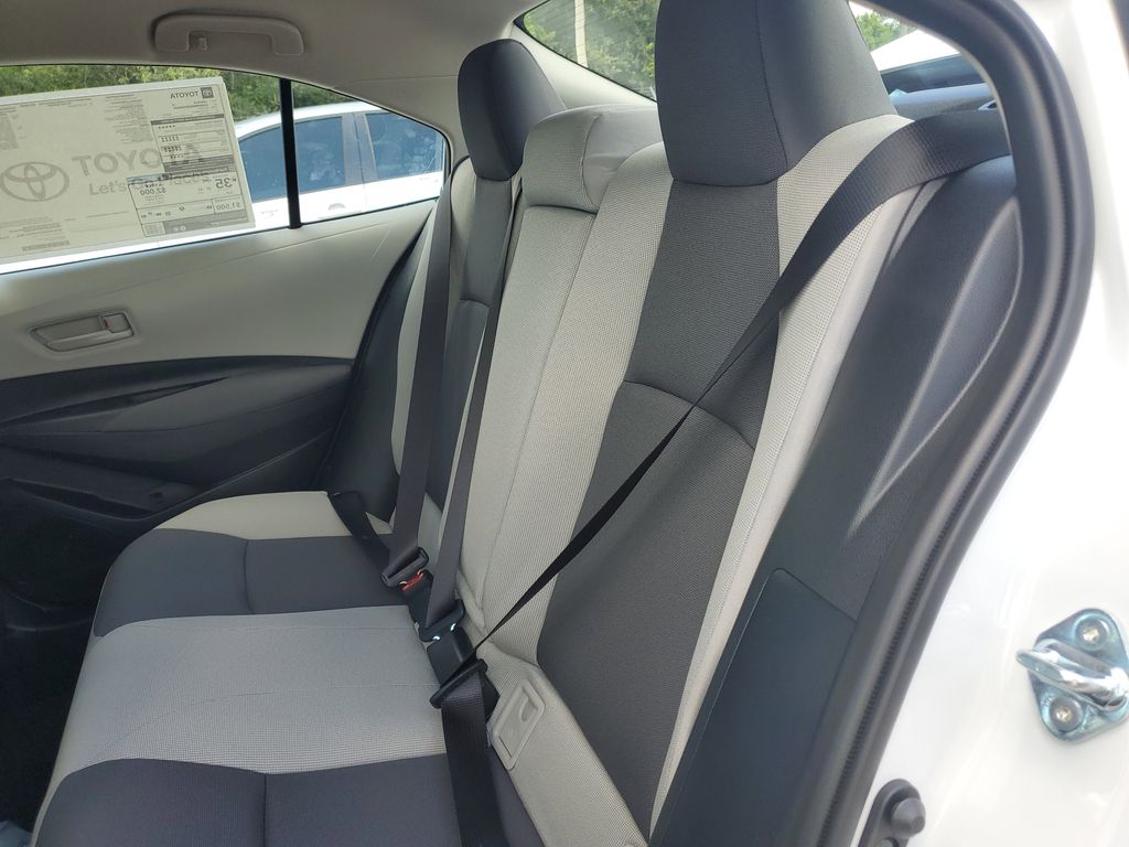 2025 Toyota Corolla LE photo 15