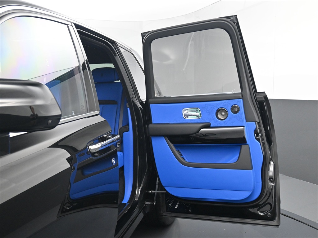 2025 Rolls Royce Cullinan RR photo 7