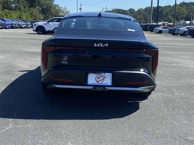 2025 Kia K4 EX photo 3