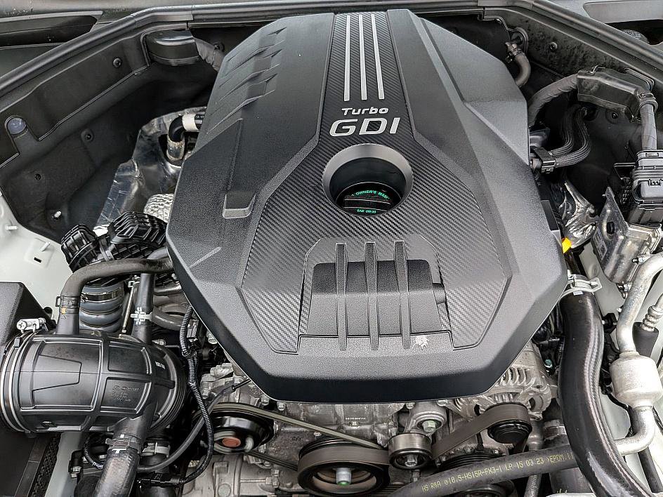 2023 Genesis G70 2.0T photo 36