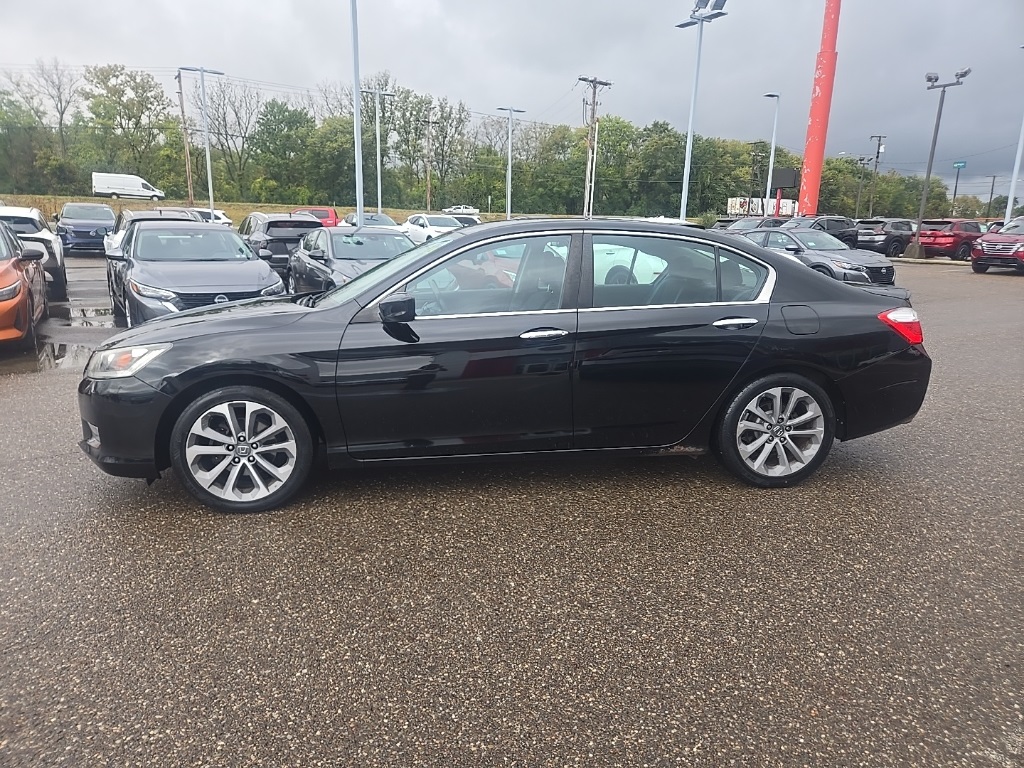 2014 Honda Accord Sport photo 3