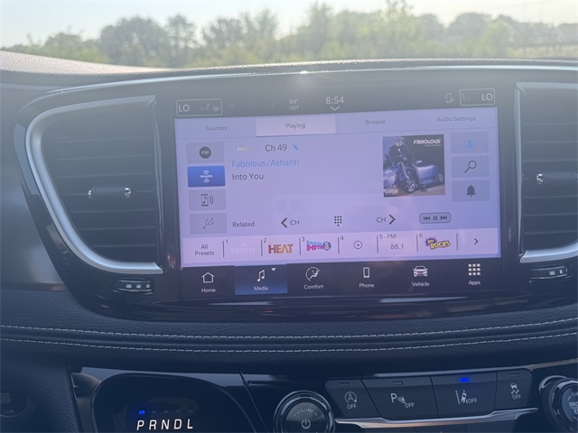2026 Chrysler Pacifica photo 25