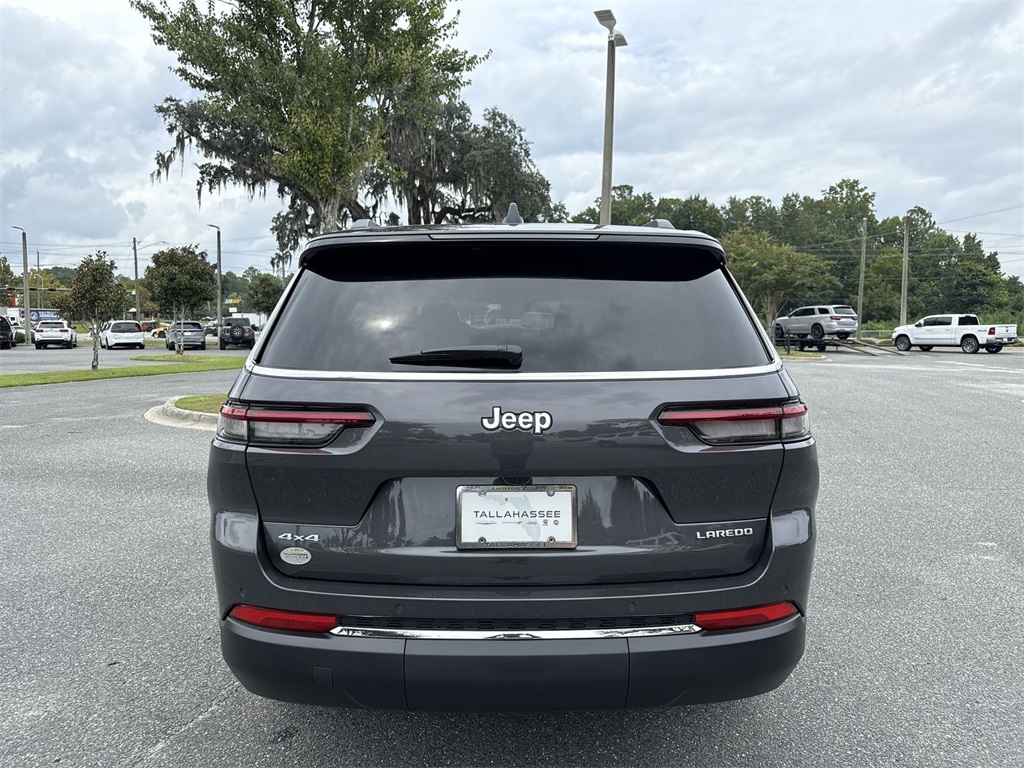 2025 Jeep Grand Cherokee Laredo X photo 4