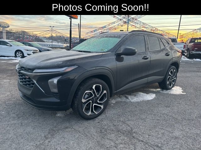 2024 Chevrolet Trax RS's photo