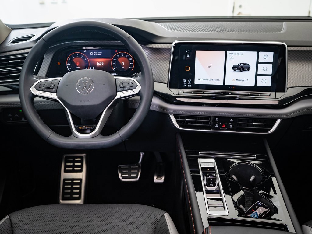 2025 Volkswagen Atlas Peak Edition SE photo 29