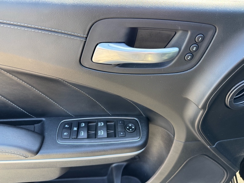 2021 Dodge Charger R/T Scat Pack photo 12