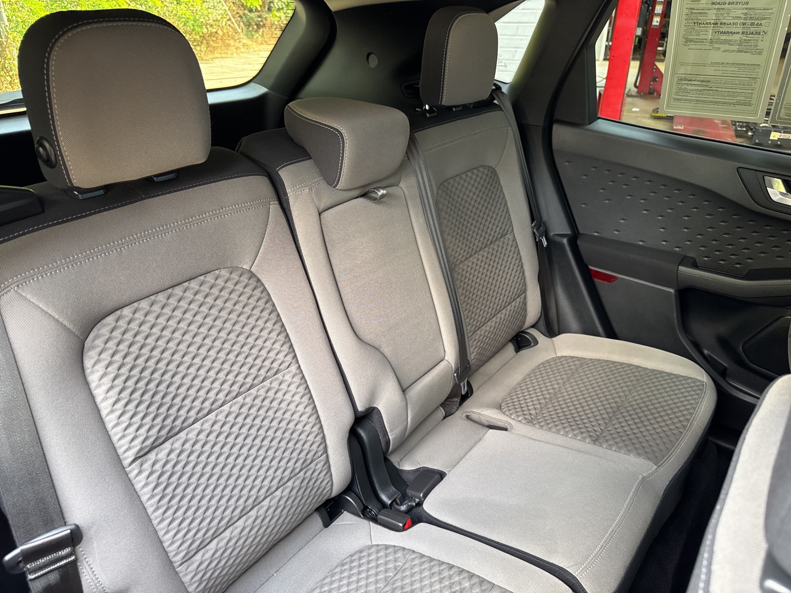 2020 Ford Escape SE photo 28