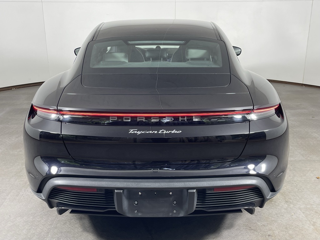 2024 Porsche Taycan Turbo photo 6