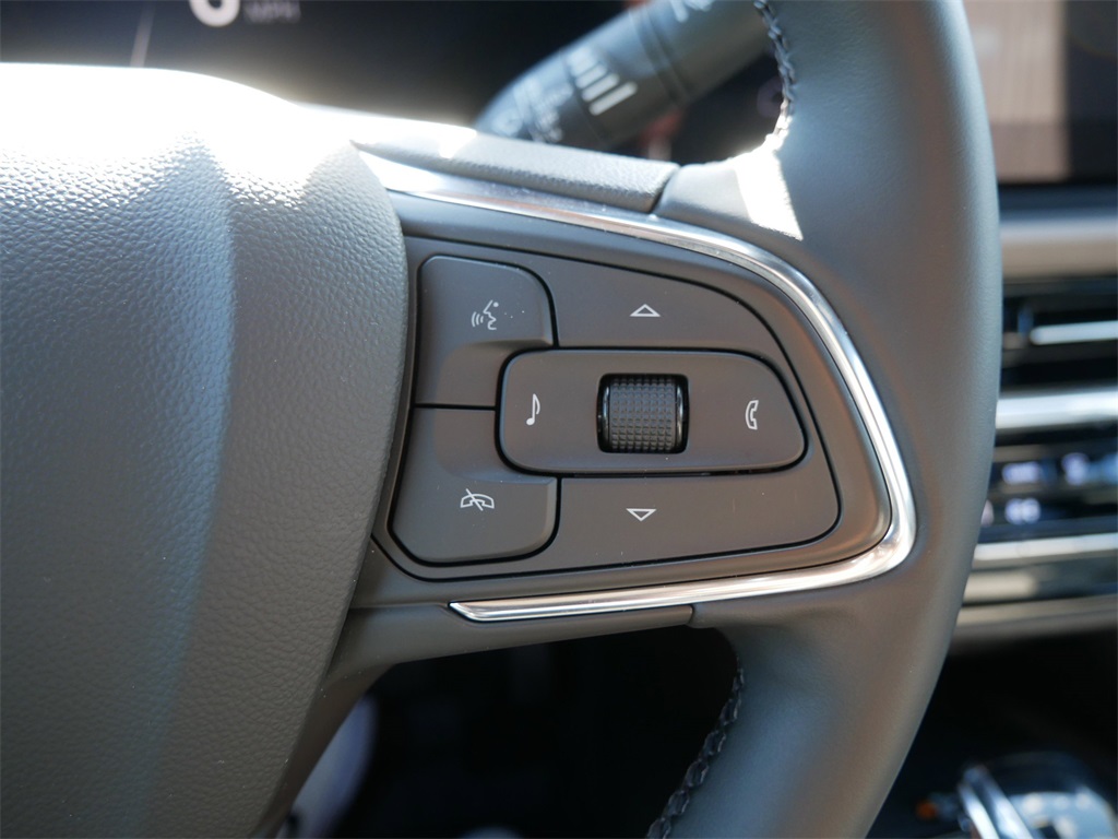 2024 Buick Envista Avenir photo 25