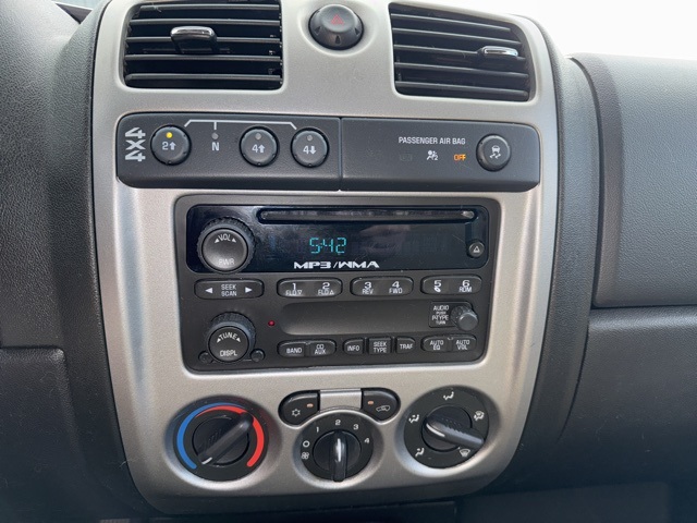 2011 Gmc Canyon SLE photo 11