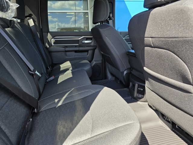 2026 Ram 2500 Big Horn photo 22